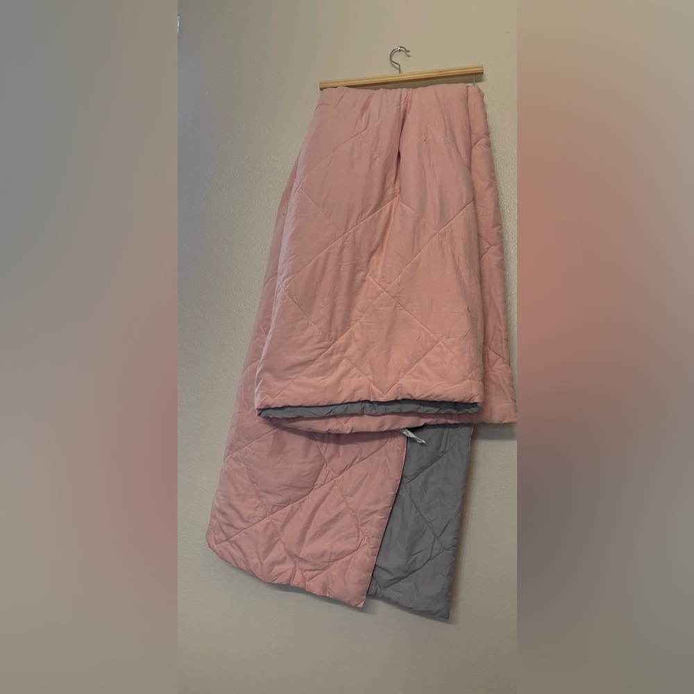 Reversible Pink and Gray Quilted Blanket 88”x92”